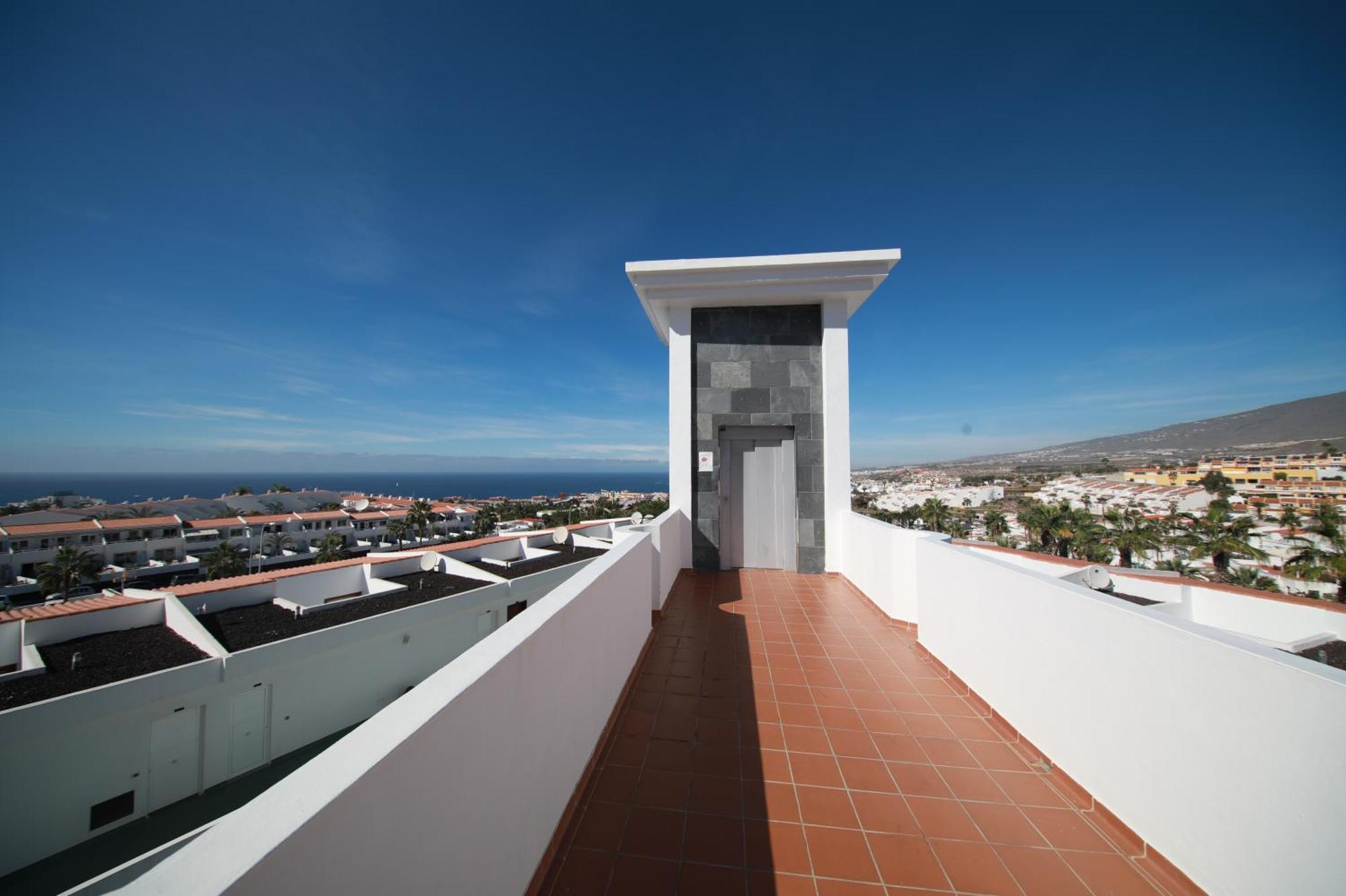 Apartments Island Village Heights Costa Adeje  Exterior photo